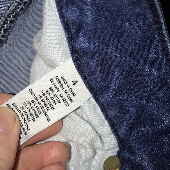 AE short - Picture 5 of 5